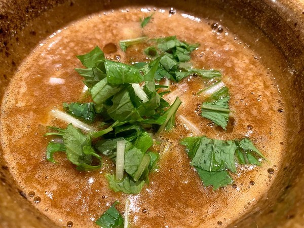 えん寺 つけ麺_スープ.jpg