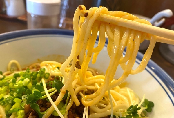 はやしまる ラーメン 麺.jpg