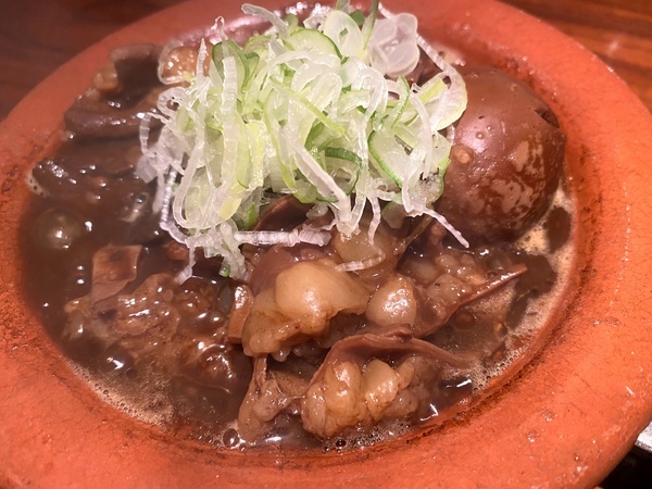 山利喜_煮込み.jpg